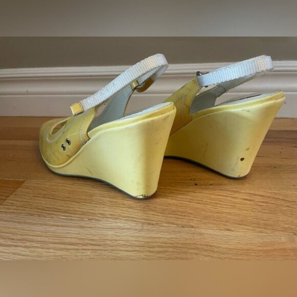 Prada Peep Toe Wedge Slingback Heels Size 40 Damaged - Picture 3 of 8